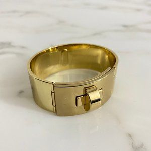 CC SKYE Gold Lock Bangle
